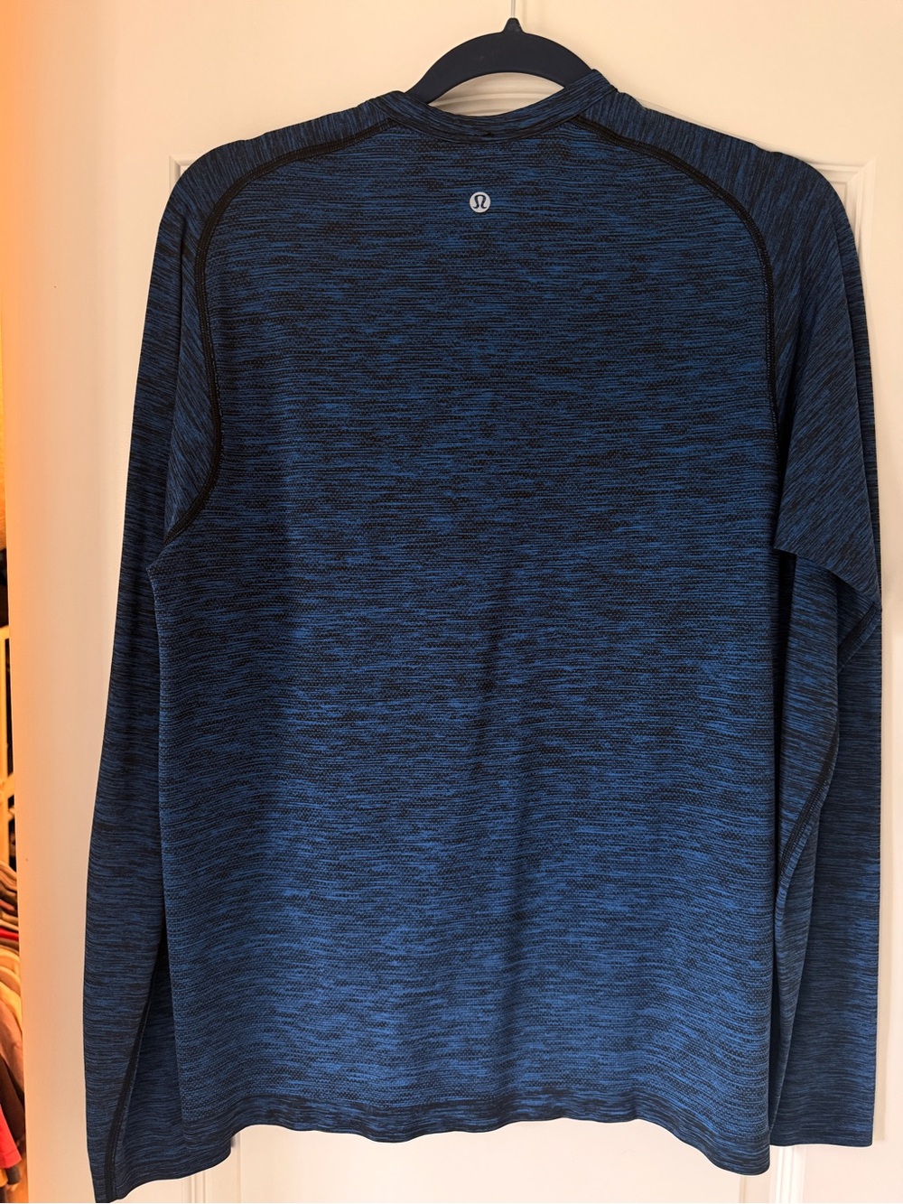 lululemon athletica Men's Heathered Navy/Black Long-Sleeve Henley - Picture 2 of 4